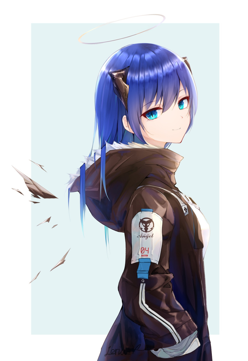 1girl arknights artist_name black_jacket blue_background blue_eyes blue_hair breasts closed_mouth commentary cowboy_shot cursive demon_horns detached_wings english_text eyebrows_visible_through_hair from_side fur-trimmed_hood fur_trim hair_between_eyes halo hand_in_pocket highres hood hooded_jacket horns jacket leria_v long_hair looking_at_viewer medium_breasts mostima_(arknights) open_clothes open_jacket profile shirt signature simple_background smile solo straight_hair symbol_commentary unzipped white_shirt wings