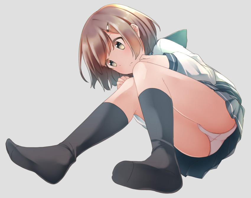 1girl ass bangs black_legwear black_skirt blush brown_eyes brown_hair closed_mouth comah eyebrows_visible_through_hair full_body grey_background hair_ornament hairclip kneehighs long_sleeves no_shoes original panties pleated_skirt school_uniform serafuku shirt simple_background skirt soles solo underwear white_panties white_shirt