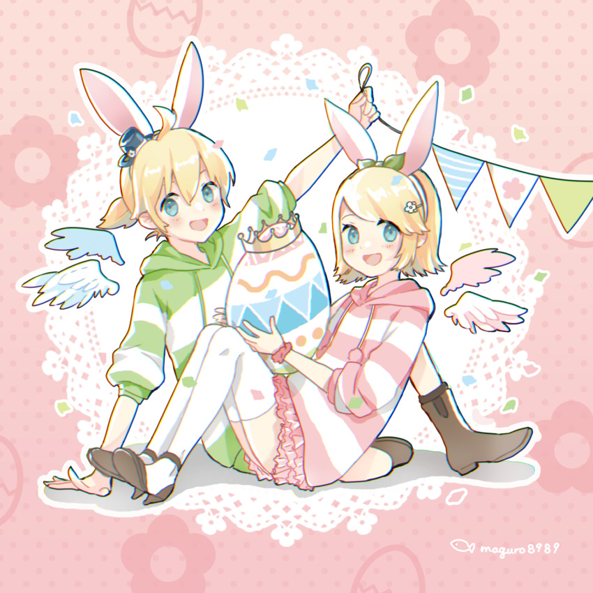 1boy 1girl animal_ears bangs binchou_maguro blonde_hair blue_eyes bow commentary crown easter easter_egg egg floral_print green_bow hair_bow hair_ornament hairband hairclip hat highres holding_egg hood hoodie kagamine_len kagamine_rin knees_up lace_background looking_at_viewer mini_hat open_mouth polka_dot polka_dot_background rabbit_ears short_ponytail sitting smile string_of_flags striped_hoodie swept_bangs thigh-highs twitter_username vocaloid white_legwear wings
