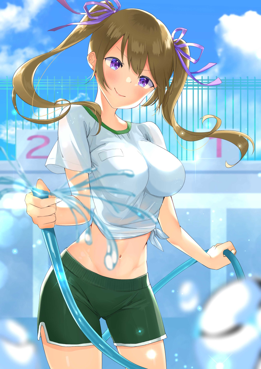 1girl absurdres amaimomo blue_sky blurry blurry_background breasts breasts_apart brown_hair closed_mouth clouds cowboy_shot day empty_pool floating_hair green_shorts gym_uniform hair_ribbon head_tilt highres holding hose large_breasts long_hair looking_at_viewer midriff navel original outdoors purple_ribbon ribbon shiny shiny_hair shirt short_shorts short_sleeves shorts sky smile solo standing stomach summer tied_shirt twintails violet_eyes wet wet_clothes wet_shirt white_shirt