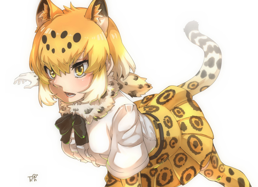 1girl animal_ears black_neckwear blonde_hair bow bowtie brown_hair center_frills commentary_request elbow_gloves extra_ears eyebrows_visible_through_hair fur_collar gloves high-waist_skirt highres jaguar_(kemono_friends) jaguar_ears jaguar_girl jaguar_print jaguar_tail kemono_friends multicolored_hair open_mouth pleated_skirt print_gloves print_legwear print_skirt shirt short_hair short_sleeves skirt solo tail thigh-highs thin_(suzuneya) white_fur white_hair white_shirt yellow_eyes zettai_ryouiki