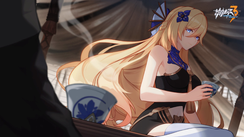 1girl bare_shoulders blonde_hair blue_eyes blurry blurry_background breasts closed_mouth depth_of_field durandal_(honkai_impact) dutch_angle flower hair_between_eyes hair_flower hair_ornament highres honkai_(series) honkai_impact_3rd indoors long_hair medium_breasts navel official_art sitting solo_focus steam thigh-highs very_long_hair white_legwear