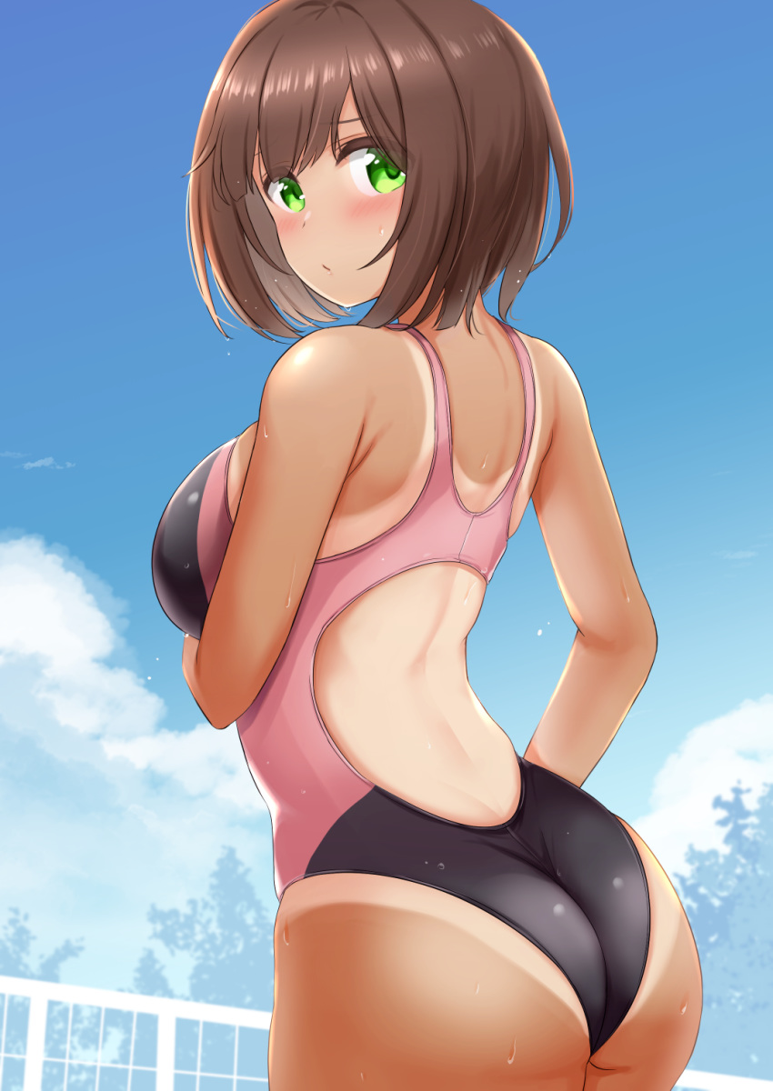 1girl ass back backless_swimsuit blue_sky blush breasts brown_hair clouds commentary_request competition_swimsuit eyebrows_visible_through_hair green_eyes highres idolmaster idolmaster_cinderella_girls kibihimi large_breasts looking_at_viewer looking_back maekawa_miku one-piece_swimsuit one-piece_tan outdoors short_hair sky solo standing swimsuit tan tanline wet