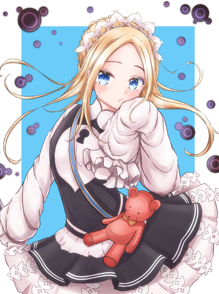 1girl abigail_williams_(fate/grand_order) absurdres admjgdme bangs black_skirt blonde_hair blue_eyes blush breasts dress fate/grand_order fate_(series) forehead heroic_spirit_festival_outfit highres keyhole layered_skirt long_hair long_sleeves looking_at_viewer parted_bangs sash skirt sleeves_past_fingers sleeves_past_wrists small_breasts solo stuffed_animal stuffed_toy teddy_bear white_dress