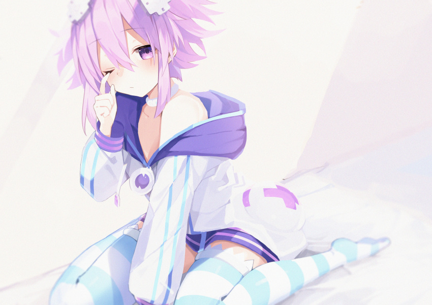 1girl ;( absurdres between_legs blancpig_yryr blush choker d-pad d-pad_hair_ornament frown hair_between_eyes hair_ornament hand_between_legs hand_up highres hood hooded_jacket jacket looking_at_viewer neptune_(neptune_series) neptune_(series) no_shoes off_shoulder on_bed purple_hair rubbing_eyes short_hair sitting sleepy solo striped striped_legwear thigh-highs usb violet_eyes white_choker