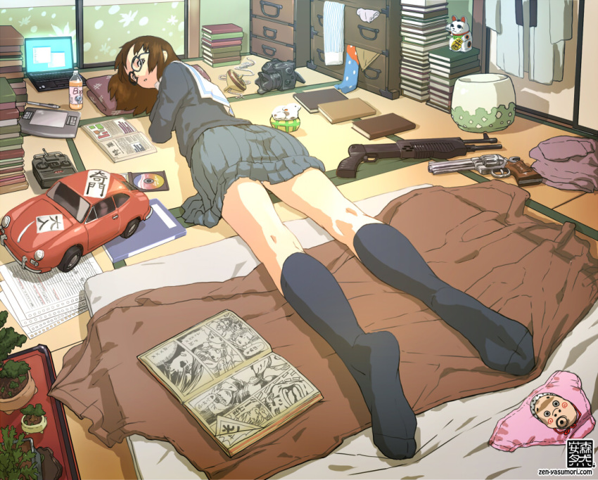 brown_hair camera computer feet foreshortening fujoshi glasses gun handgun kneehighs laptop legs lying messy_room on_stomach original panties print_panties revolver school_uniform short_hair shotgun socks spas-12 tablet tatami underwear wacom weapon yasumori_zen