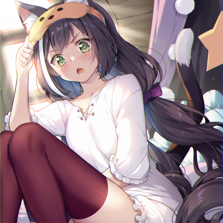 &gt;:o 1girl animal_ear_fluff animal_ears black_hair blush bow brown_legwear cat_ears cat_tail commentary_request eye_mask green_eyes hair_bow highres karyl_(princess_connect!) long_hair looking_at_viewer low_twintails multicolored_hair princess_connect! princess_connect!_re:dive purple_bow solo streaked_hair tail takase_kou thigh-highs twintails very_long_hair