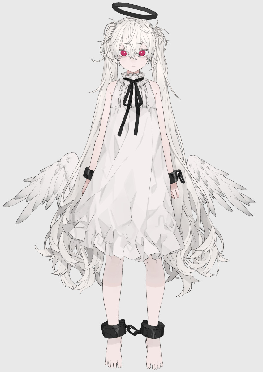 1girl absurdres angel_wings bangs barefoot chain cuffs denki_ryu dress eyebrows_visible_through_hair frilled_shirt_collar frills hair_between_eyes halo highres long_hair looking_at_viewer original red_eyes simple_background sleeveless sleeveless_dress solo twintails very_long_hair white_dress white_hair wings