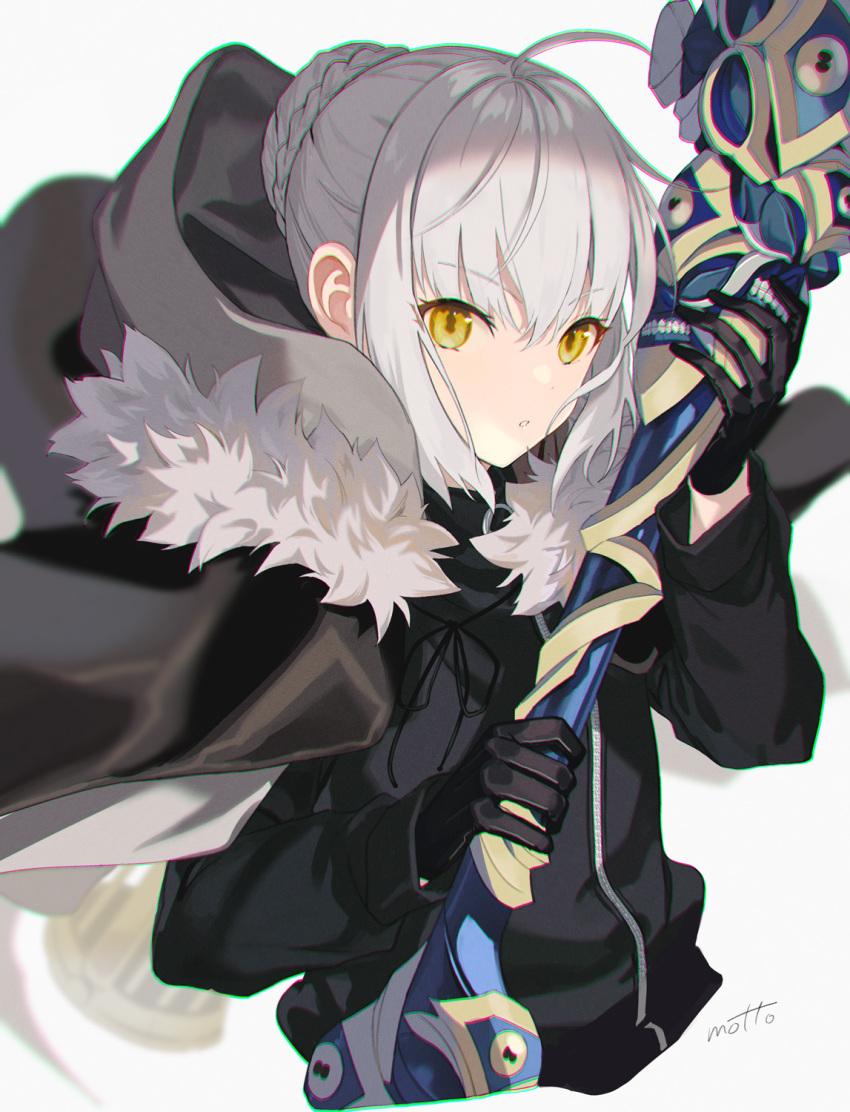 1girl ahoge bangs black_cape black_gloves black_jacket braid cape cloak commentary_request eyebrows_visible_through_hair fate_(series) fur_trim gloves gray_(lord_el-melloi_ii) grey_hair hair_between_eyes highres holding holding_weapon hood jacket long_sleeves looking_at_viewer lord_el-melloi_ii_case_files mocha_(mokaapolka) short_hair simple_background solo weapon white_background yellow_eyes