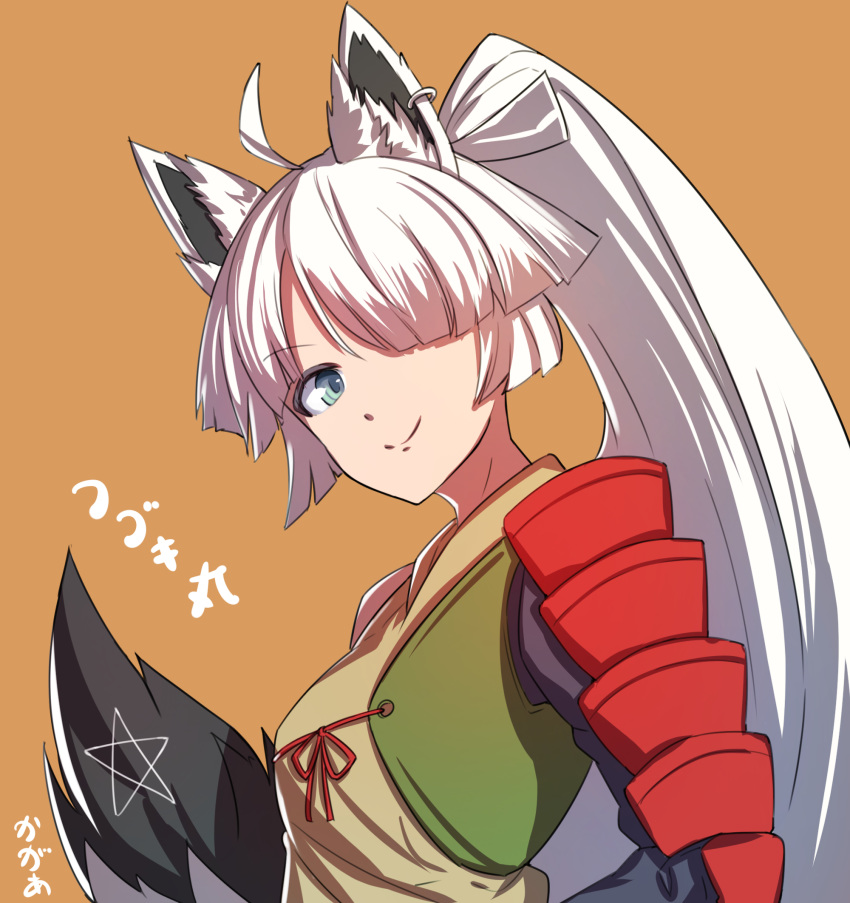 1girl ahoge alternate_costume alternate_hairstyle animal_ear_fluff animal_ears armor arpeggio_kaga artist_name bangs breasts character_name closed_mouth commentary cosplay crayon_shin-chan earrings eyebrows_visible_through_hair fox_ears fox_tail hair_over_one_eye highres hololive japanese_armor jewelry kasuga_fubukimaru kasuga_fubukimaru_(cosplay) light_blue_eyes long_hair looking_at_viewer medium_breasts orange_background parody parted_bangs ponytail shirakami_fubuki shoulder_armor signature silver_hair simple_background smile solo star tail upper_body virtual_youtuber