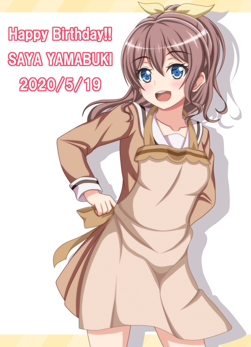 1girl :d apron bang_dream! bangs blue_eyes blush breasts brown_apron brown_dress brown_hair character_name collarbone commentary_request cowboy_shot dated dress drop_shadow eyebrows_visible_through_hair hair_between_eyes hair_ribbon hanasakigawa_school_uniform happy_birthday highres long_hair long_sleeves looking_at_viewer medium_breasts open_mouth ponytail ribbon sailor_collar sailor_dress school_uniform sidelocks simple_background smile solo standing two-tone_background tying_apron upper_teeth white_background white_sailor_collar yamabuki_saaya yellow_background yellow_ribbon yoshino_yamato