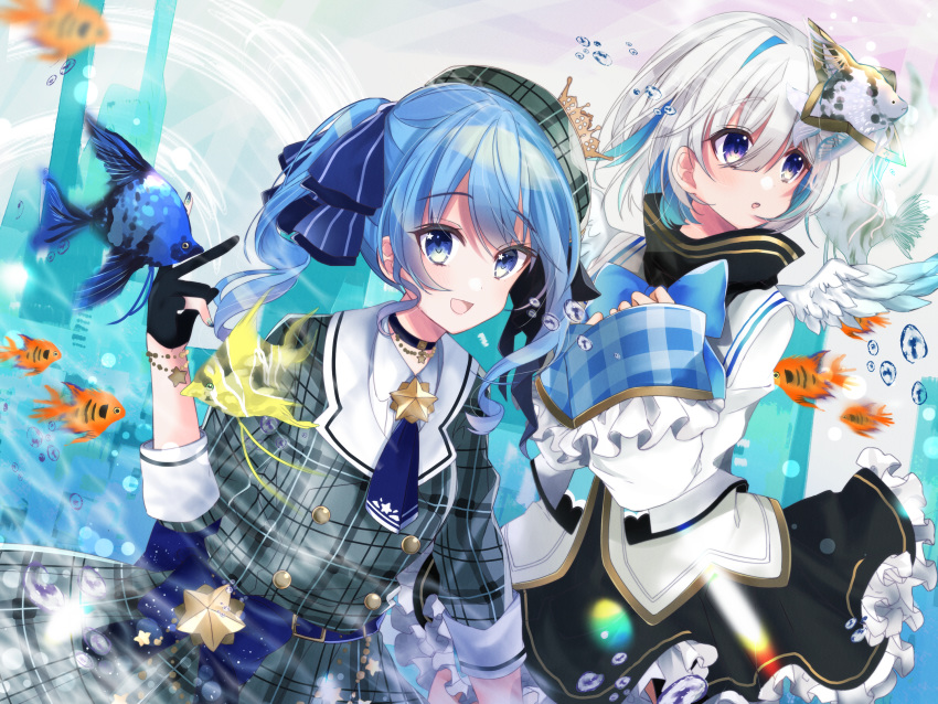 2girls amane_kanata angel_wings blue_eyes blue_hair commentary_request fingerless_gloves fish gloves hair_ornament highres hololive hoshimachi_suisei huge_filesize long_hair looking_at_viewer multiple_girls open_mouth ren_kizaka_0403 short_hair silver_hair violet_eyes virtual_youtuber wings