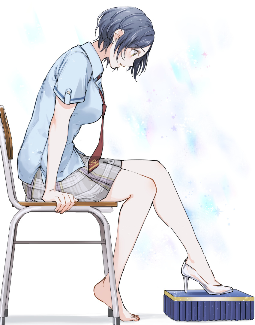 1girl absurdres bare_legs black_hair chair earrings feet glass_slipper hayami_kanade highres idolmaster idolmaster_cinderella_girls idolmaster_cinderella_girls_starlight_stage jewelry necktie oimo school_chair school_uniform shirt short_hair sitting skirt yellow_eyes