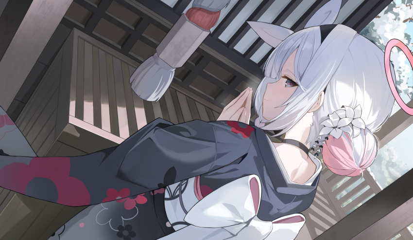 1girl back_bow black_hairband black_kimono blue_archive blush bow closed_mouth commentary flower from_behind grey_eyes hair_bun hair_flower hair_ornament hairband halo highres iv_(iv70311741) japanese_clothes kimono looking_at_viewer multicolored_hair obi own_hands_together pink_hair pink_halo plana_(blue_archive) sash smile solo two-tone_hair white_bow white_flower white_hair white_sash