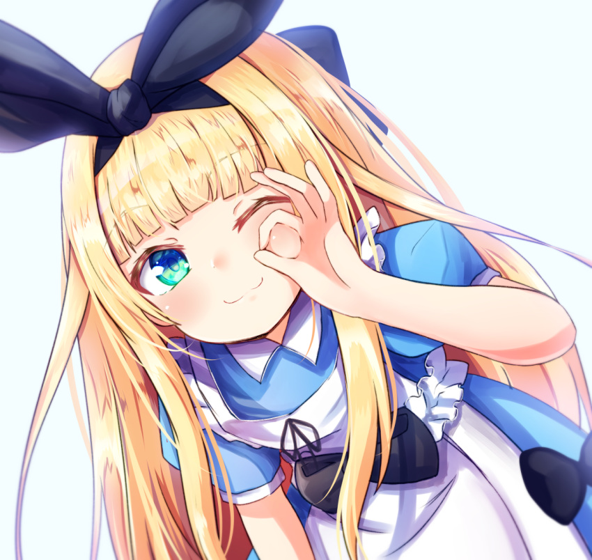 1girl ;) apron bangs baram black_bow black_ribbon blonde_hair blue_background blue_dress blue_eyes blush bow collared_dress commentary_request dress eyebrows_visible_through_hair frilled_apron frills green_eyes hair_bow hair_ribbon hand_up leaning_forward long_hair mononobe_alice multicolored multicolored_eyes nijisanji ok_sign one_eye_closed puffy_short_sleeves puffy_sleeves ribbon short_sleeves simple_background smile solo very_long_hair virtual_youtuber white_apron