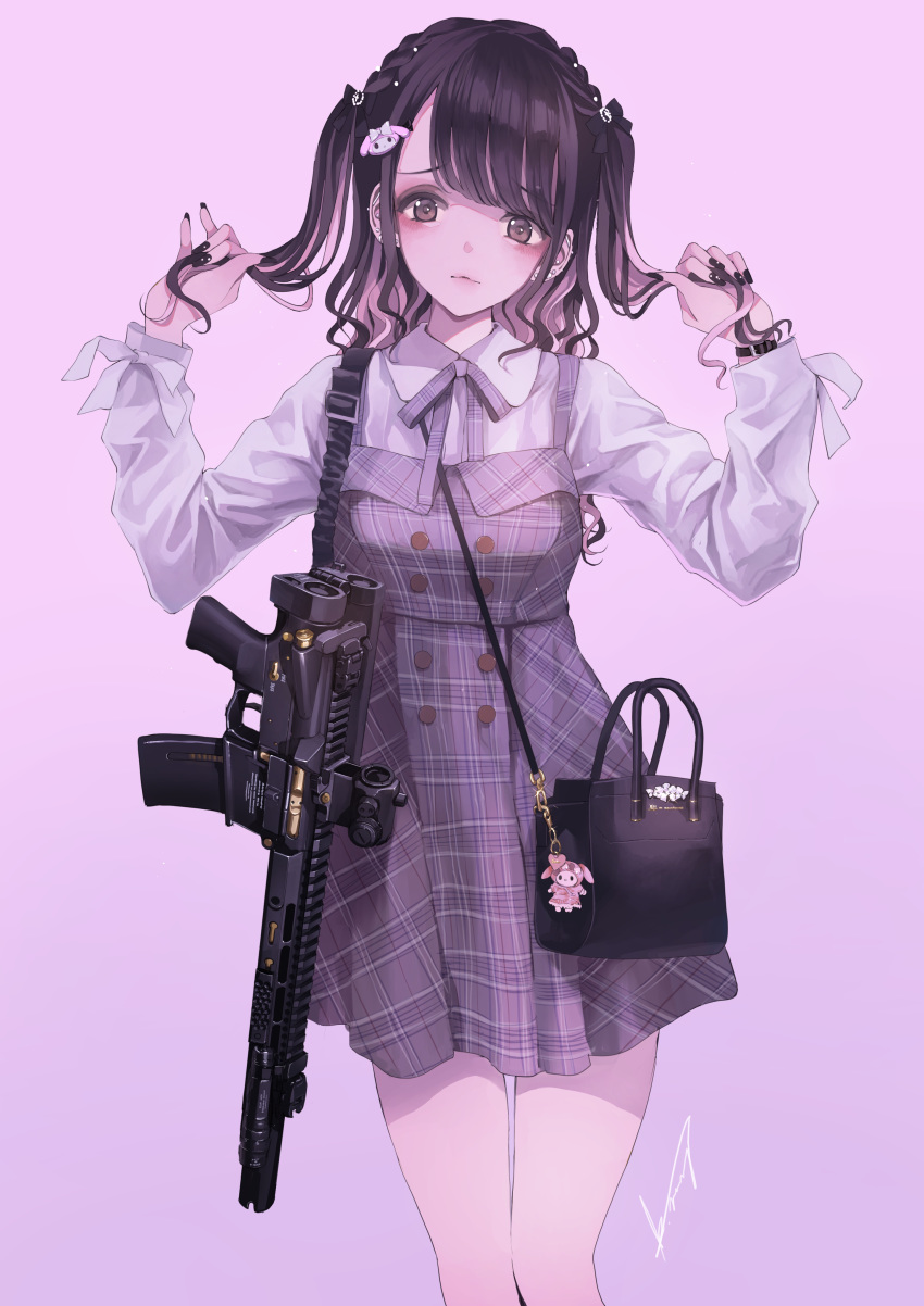 1girl absurdres ar-15 bag bangs black_eyes black_hair black_nails blush colored_inner_hair eyeshadow gun handbag highres koh_(minagi_kou) looking_at_viewer makeup multicolored_hair original pink_background rifle shirt solo weapon white_shirt