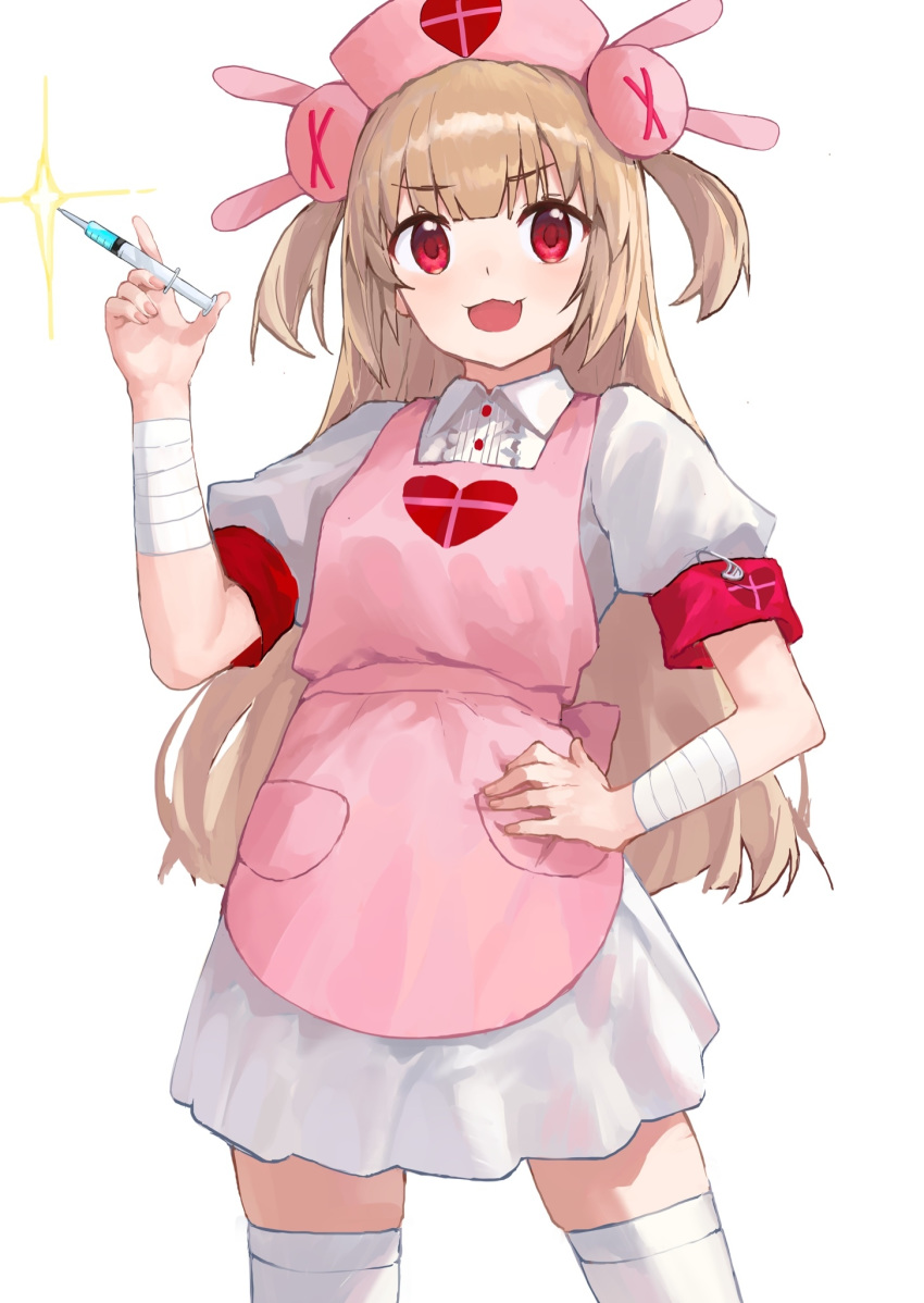 &gt;_&lt; 1girl :d armband bandaged_arm bandages bangs breasts bunny_hair_ornament center_frills collared_shirt commentary eyebrows_visible_through_hair fang frills glint hair_ornament hand_on_hip hat highres holding holding_syringe light_brown_hair long_hair natori_sana nurse_cap open_mouth pink_headwear pleated_skirt puffy_short_sleeves puffy_sleeves red_eyes safety_pin sana_channel shirt short_sleeves simple_background skirt small_breasts smile solo standing suketoudara_(artist) symbol_commentary syringe thigh-highs two_side_up very_long_hair virtual_youtuber white_background white_legwear white_shirt white_skirt