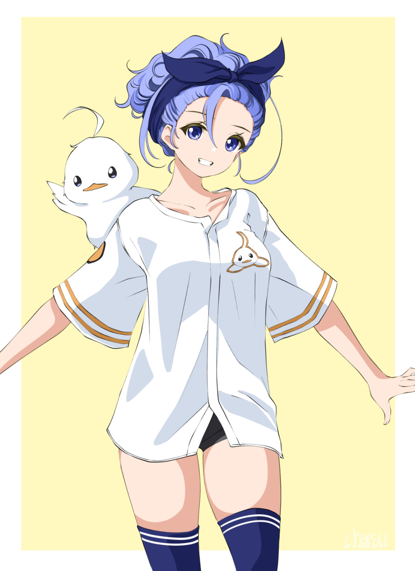 1girl animal animal_on_shoulder baggy_clothes bird bird_on_shoulder black_shorts blue_eyes blue_hairband blue_headband blue_legwear chaesu collarbone cowboy_shot forehead grin hair_between_eyes hairband headband highres original outstretched_arms pajamas_challenge purple_hair short_shorts shorts smile solo standing thigh-highs updo