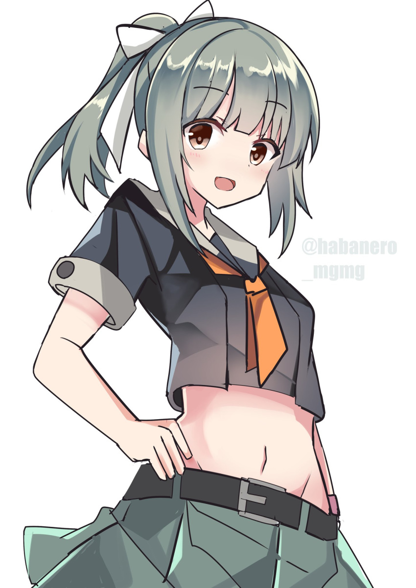 1girl black_shirt cowboy_shot fathom green_skirt grey_hair grey_sailor_collar hair_ribbon hand_on_hip highres kantai_collection looking_at_viewer midriff neckerchief orange_neckwear pleated_skirt ponytail remodel_(kantai_collection) ribbon sailor_collar sailor_shirt school_uniform serafuku shirt simple_background skirt solo white_background white_ribbon yuubari_(kantai_collection)