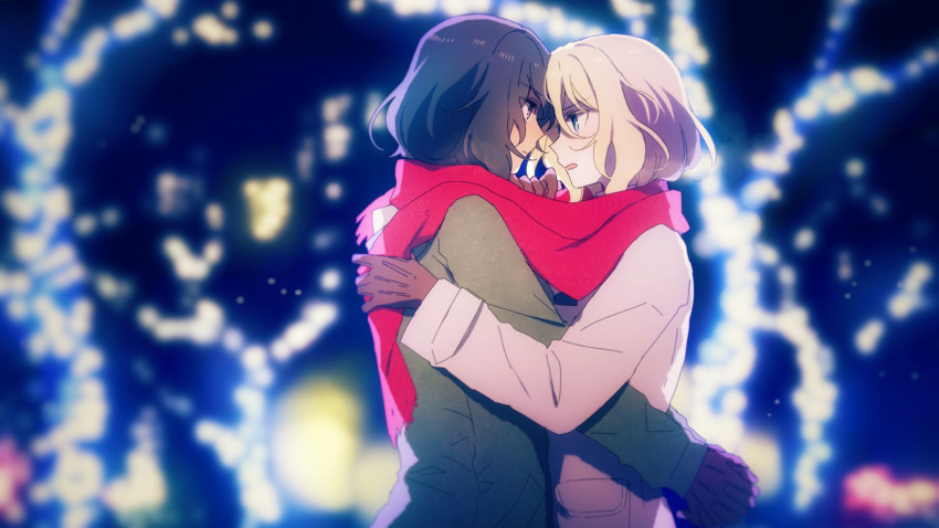 2girls amazuki_jou andou_(girls_und_panzer) arms_around_waist bangs black_gloves black_hair blonde_hair blue_eyes blurry blurry_background brown_eyes brown_gloves casual christmas christmas_lights closed_mouth coat commentary dark_skin depth_of_field eyebrows_visible_through_hair fringe_trim girls_und_panzer gloves grey_coat highres holding_hands light long_sleeves looking_at_another medium_hair messy_hair multiple_girls night open_mouth oshida_(girls_und_panzer) outdoors red_scarf scarf shared_scarf white_coat yuri