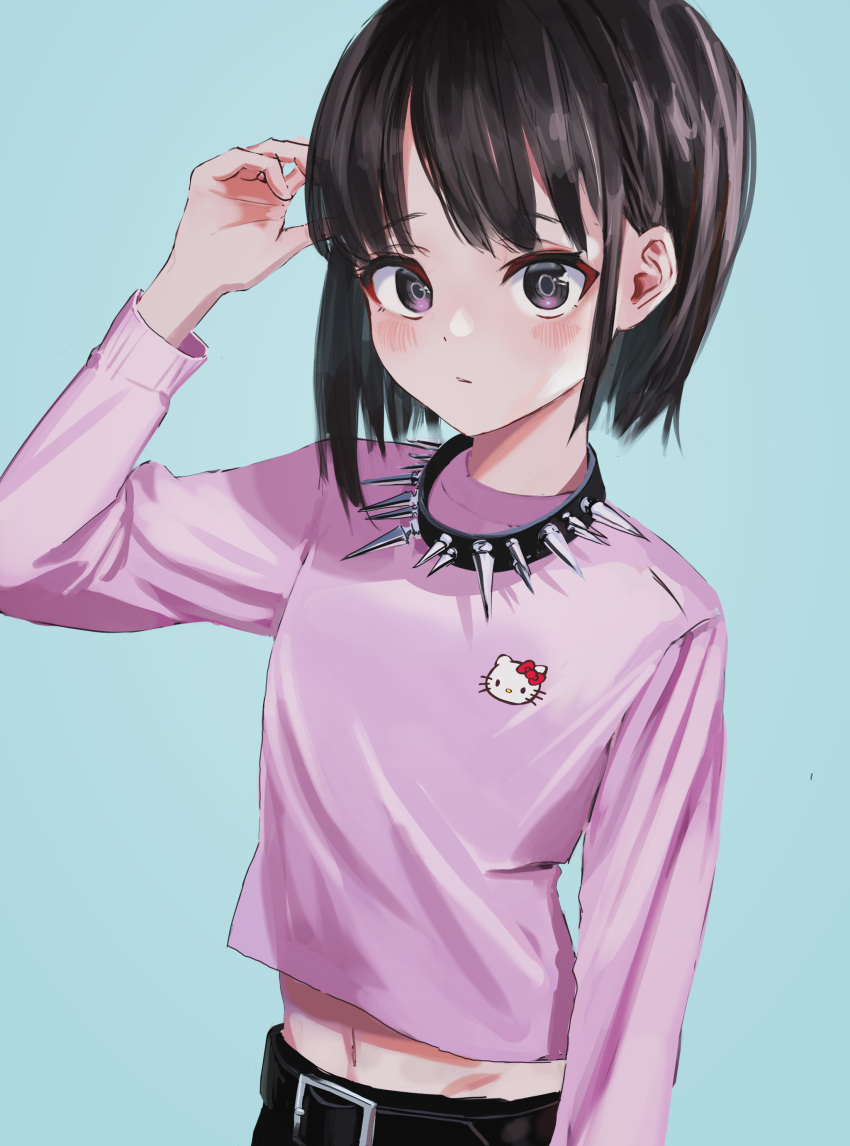 1girl absurdres aqua_background belt black_hair blush child collar hand_up hello_kitty highres long_sleeves looking_at_viewer medium_hair nadegata navel original pink_shirt shirt simple_background solo spiked_collar spikes stomach upper_body violet_eyes