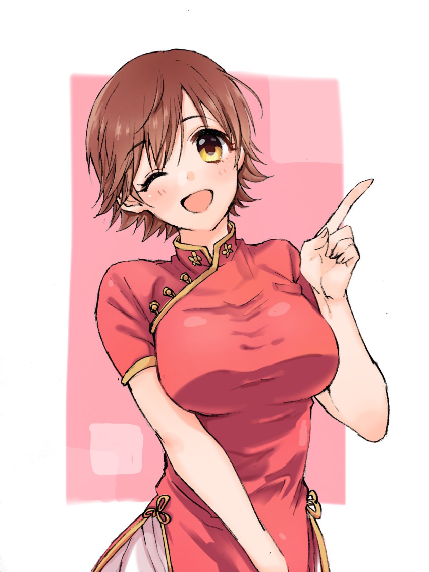 1girl ;d blush brown_hair china_dress chinese_clothes dress highres honda_mio idolmaster idolmaster_cinderella_girls index_finger_raised looking_at_viewer na_greentea0302 one_eye_closed open_mouth pink_background red_dress shiny shiny_hair short_hair short_sleeves sketch smile solo standing two-tone_background white_background yellow_eyes