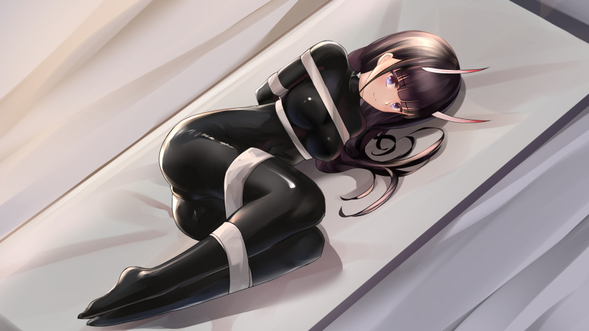 1girl absurdres arms_behind_back azur_lane bdsm blue_eyes bodysuit bondage bound brown_hair commentary_request full_body highres horns latex latex_bodysuit long_hair looking_at_viewer noshiro_(azur_lane) plantar_flexion restrained shiny shiny_clothes skin-covered_horns skin_tight smile solo zhadanzhawugui