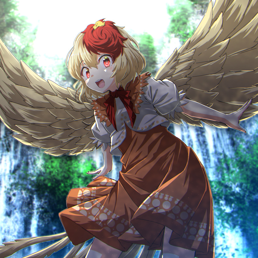 1girl absurdres animal_on_head bird bird_wings blonde_hair brown_dress chick day dress feathered_wings highres kakutasu_(akihiron_cactus) light_particles looking_at_viewer medium_hair multicolored_hair niwatari_kutaka on_head open_mouth outdoors outstretched_arms puffy_short_sleeves puffy_sleeves red_eyes redhead shirt short_sleeves solo summer touhou two-tone_hair white_shirt wings