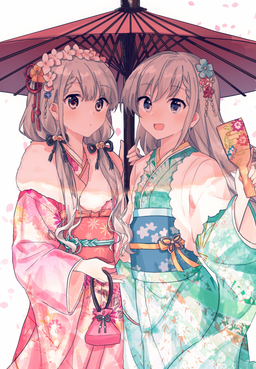 2girls aqua_kimono braid braided_bangs brown_eyes eyebrows_visible_through_hair flower gocoli grey_hair hagoita hair_flower hair_ornament hair_ribbon hair_tie highres hisakawa_hayate hisakawa_nagi holding holding_umbrella idolmaster idolmaster_cinderella_girls idolmaster_cinderella_girls_starlight_stage japanese_clothes kimono long_hair looking_at_viewer low_twintails multiple_girls open_mouth oriental_umbrella paddle pink_kimono ribbon siblings simple_background sisters tareme twins twintails umbrella white_background yukata