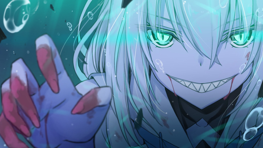 1girl blood blood_from_mouth bloody_hands blue_eyes bubble denken glowing glowing_eyes grin highres hololive sharp_teeth shirakami_fubuki slit_pupils smile solo teeth underwater virtual_youtuber white_hair