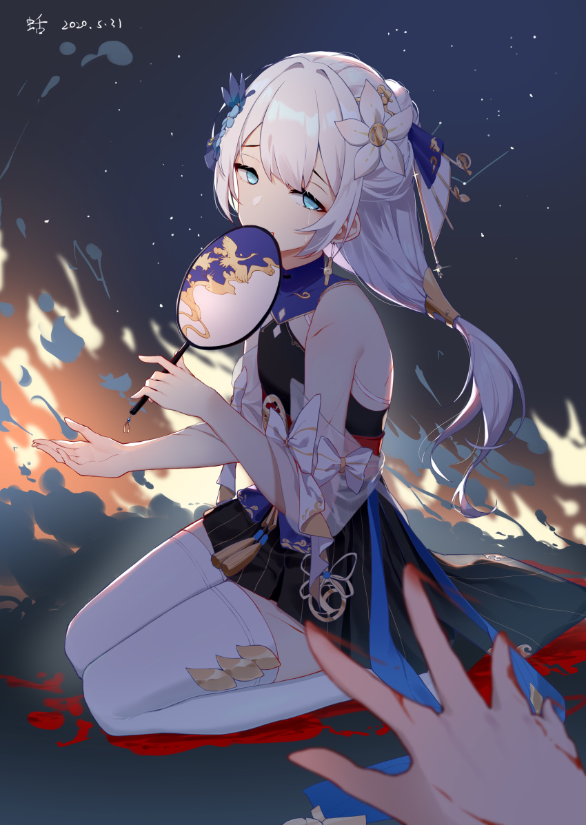1girl absurdres bare_shoulders blood blood_splatter bloody_hands blue_eyes bow chinese_clothes commentary constellation covering_mouth crying crying_with_eyes_open cuts dated earrings empty_eyes fan fire flower hair_between_eyes hair_flower hair_ornament half-closed_eyes highres holding holding_fan honkai_(series) honkai_impact_3rd injury jewelry kneeling kuo_(kuo114514) looking_at_viewer night night_sky pleated_skirt pov pov_hands silver_hair skirt sky solo_focus star_(sky) starry_sky striped tears theresa_apocalypse theresa_apocalypse_(starlit_astrologos) thigh-highs vertical-striped_skirt vertical_stripes white_bow white_legwear