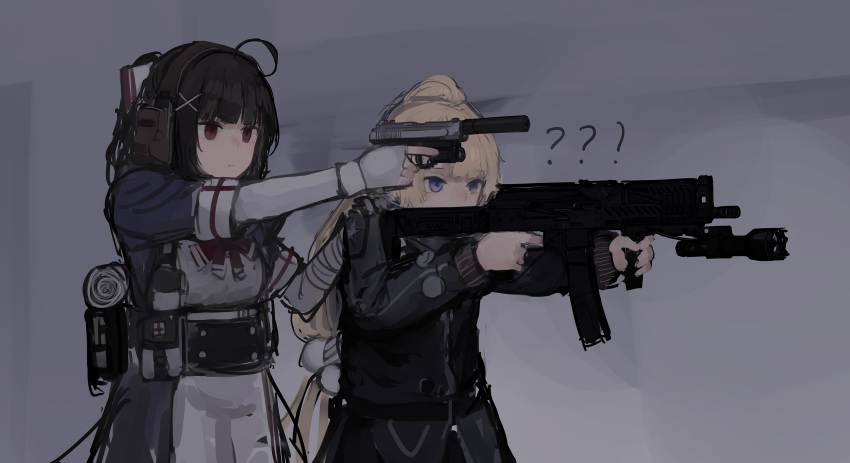 2girls ?? ahoge aiming black_hair blonde_hair bow cowboy_shot girls_frontline gloves grey_background gsh-18_(girls_frontline) gun handgun headset highres long_hair long_sleeves multiple_girls pistol pp-19-01_(girls_frontline) rampart1028 red_eyes submachine_gun suppressor very_long_hair violet_eyes weapon white_gloves