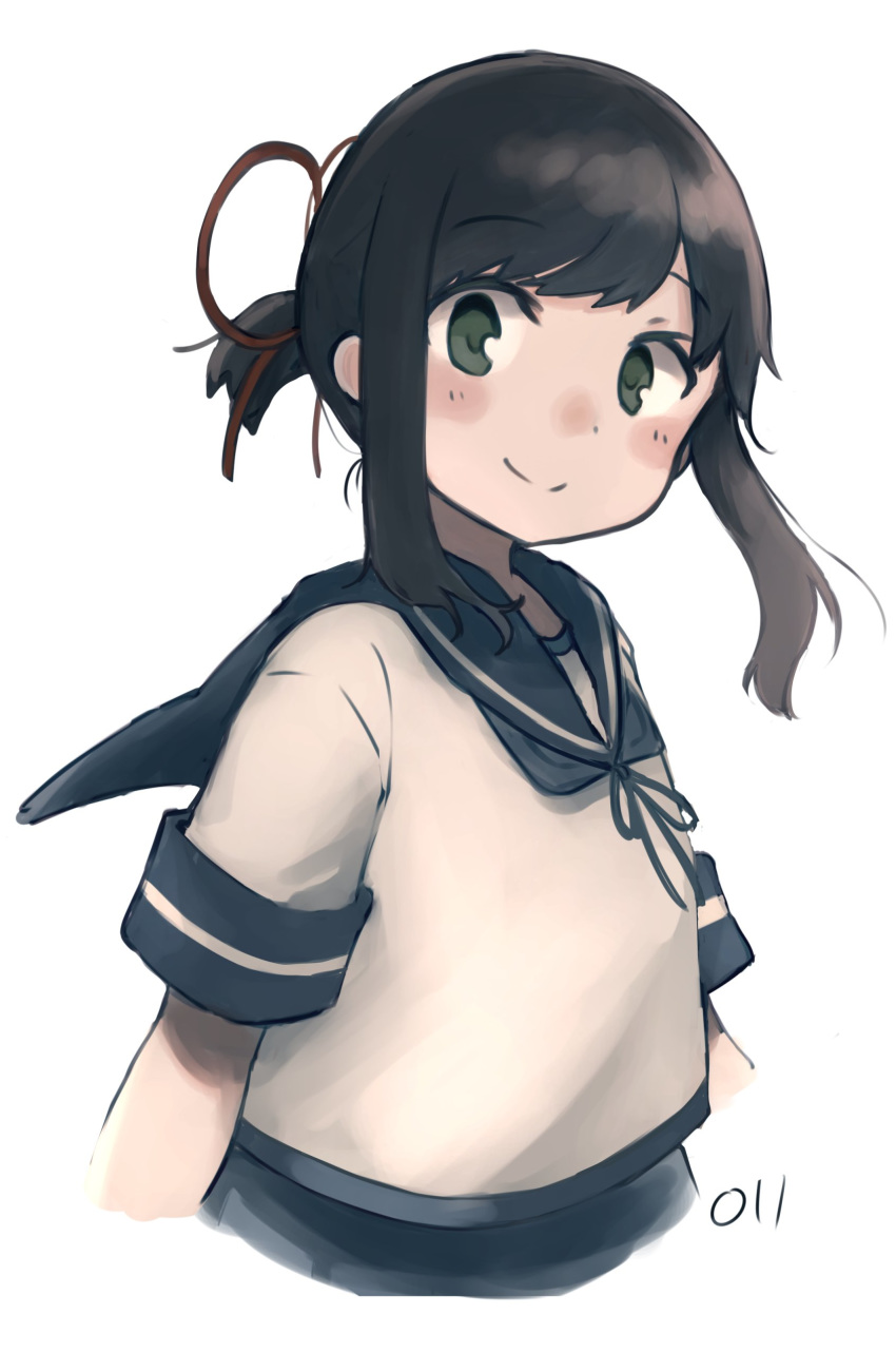 1girl absurdres alternate_hairstyle black_hair blue_sailor_collar cropped_arms cropped_legs eyebrows_visible_through_hair fubuki_(kantai_collection) green_eyes highres kantai_collection ma_rukan sailor_collar school_uniform serafuku short_hair short_ponytail short_sleeves sidelocks signature smile solo