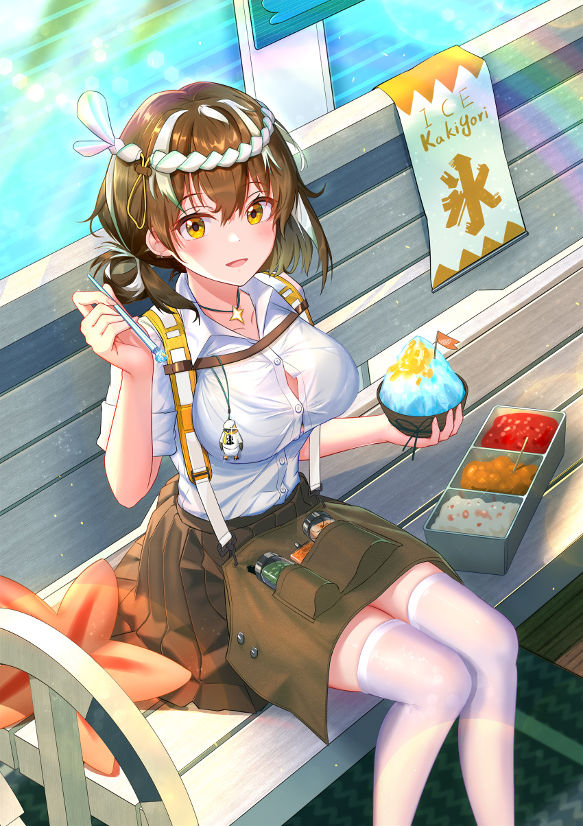 1girl :d absurdres arknights bangs bench breasts brown_hair brown_skirt chinese_commentary commentary_request eyebrows_visible_through_hair feet_out_of_frame food hachimaki hair_between_eyes hand_up headband highres holding holding_food large_breasts looking_at_viewer magallan_(arknights) multicolored_hair nejiri_hachimaki open_mouth rainbow shaved_ice shirt short_hair short_sleeves sitting skirt smile solo streaked_hair thigh-highs vic_(user_ztdh7374) white_hair white_legwear white_shirt yellow_eyes zettai_ryouiki