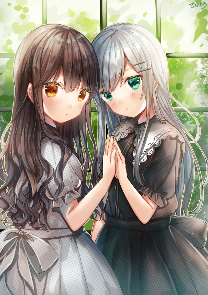 2girls absurdres bangs black_dress blush brown_eyes brown_hair closed_mouth commentary_request dress eyebrows_visible_through_hair green_eyes grey_dress hair_between_eyes hair_ornament hairclip hand_up hands_together highres huge_filesize indoors kohaku_muro looking_at_viewer looking_to_the_side multiple_girls original palms_together parted_lips polka_dot polka_dot_dress puffy_short_sleeves puffy_sleeves short_sleeves silver_hair window