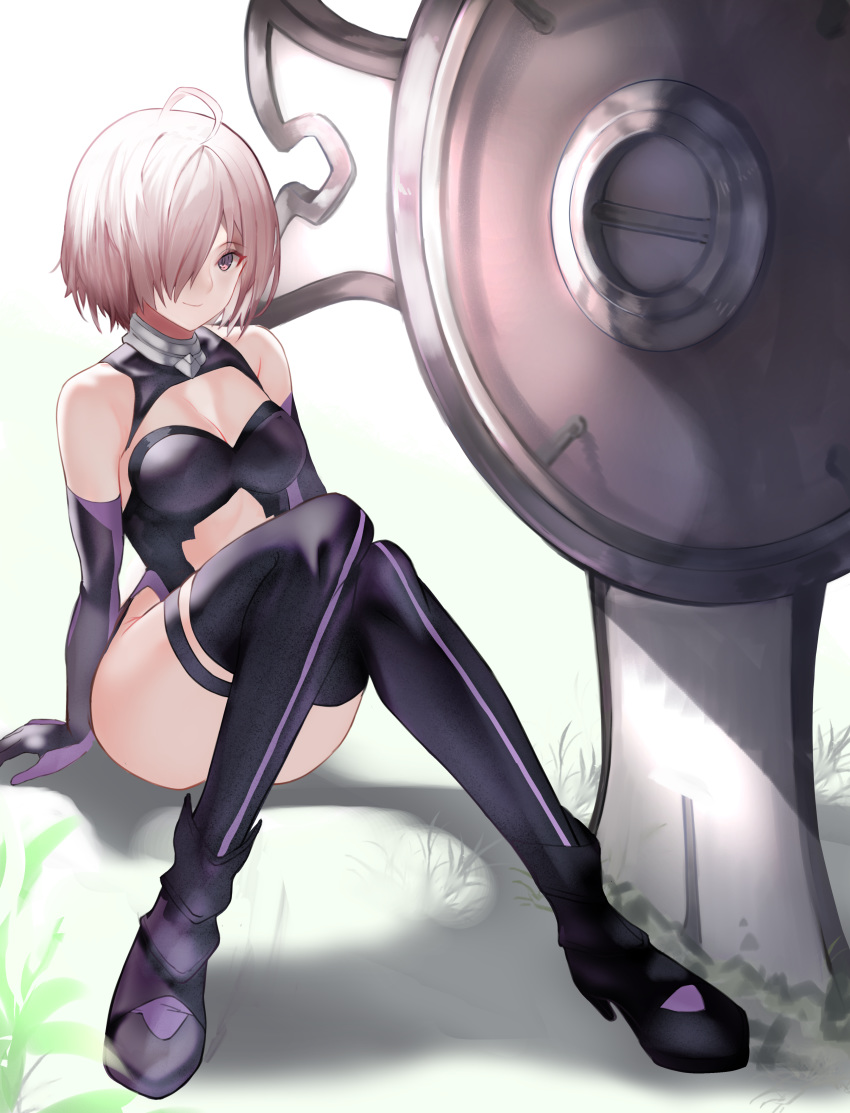 1girl absurdres ahoge black_gloves black_legwear black_leotard breasts elbow_gloves fate/grand_order fate_(series) gloves grass hair_over_one_eye highres lavender_hair leotard mash_kyrielight medium_breasts multicolored multicolored_clothes multicolored_gloves multicolored_legwear purple_gloves purple_legwear shield short_hair sitting smile solo tani_wataru thigh-highs thigh_strap violet_eyes