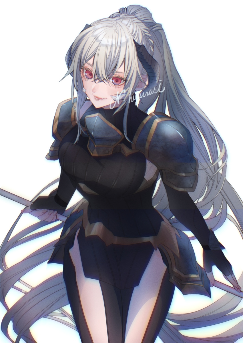 1girl armor au_ra commission final_fantasy final_fantasy_xiv fingernails grey_hair hair_between_eyes highres holding holding_weapon horns long_hair lower_teeth parted_lips pauldrons ponytail red_eyes shoulder_armor signature simple_background smile teeth tobacco_(tabakokobata) very_long_hair weapon white_background
