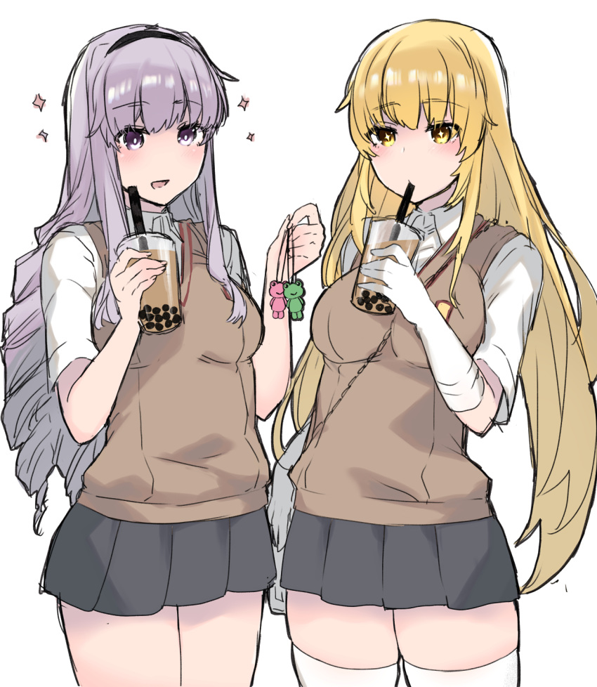 2girls anoshabu astral_buddy bangs blonde_hair breasts brown_vest bubble_tea cowboy_shot cup drill_locks drinking drinking_straw drinking_straw_in_mouth elbow_gloves gekota gloves highres hokaze_junko large_breasts medium_breasts miniskirt multiple_girls pleated_skirt purple_hair school_uniform shirt shokuhou_misaki short_sleeves sidelocks simple_background skindentation skirt smile thigh-highs to_aru_kagaku_no_railgun to_aru_majutsu_no_index tokiwadai_school_uniform vest violet_eyes white_background white_gloves white_legwear yellow_eyes zettai_ryouiki