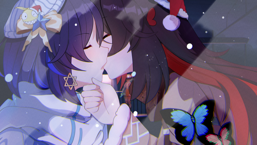 2girls absurdres bug butterfly christmas chromatic_aberration closed_eyes dual_persona eyebrows_visible_through_hair grabbing_another's_chin hair_ornament hand_on_another's_chin hat highres homu_(honkai_impact) honkai_(series) honkai_impact_3rd kiss multicolored_hair multiple_girls santa_hat seele_vollerei selfcest streaked_hair tongling yuri