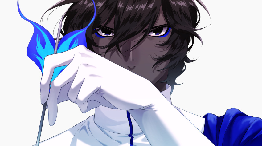 1boy arjuna_(fate/grand_order) arrow_(projectile) bangs black_eyes brown_hair cloak close-up dark_skin dark_skinned_male eyeshadow face fate/grand_order fate_(series) gloves hair_between_eyes highres holding_arrow hukahire0313 looking_at_viewer makeup male_focus shiny shiny_hair simple_background solo upper_body white_background white_gloves