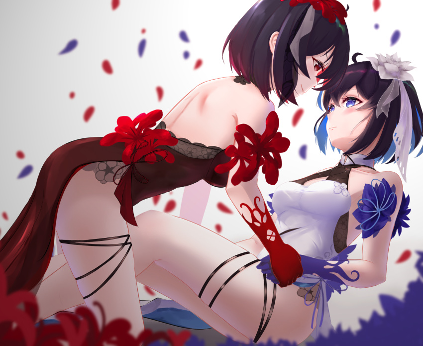 2girls backless_dress backless_outfit bare_shoulders black_hair blue_eyes blue_flower blue_gloves blue_hair blurry blurry_foreground blush depth_of_field dress eye_contact flower gloves hair_flower hair_ornament hair_ribbon halter_dress highres holding_hands honkai_(series) honkai_impact_3rd looking_at_another multicolored_hair multiple_girls petals red_eyes red_flower red_gloves redhead ribbon seele_(alter_ego) seele_vollerei seele_vollerei_(stygian_nymph) side_slit smile sprygon thigh_strap two-tone_hair white_flower
