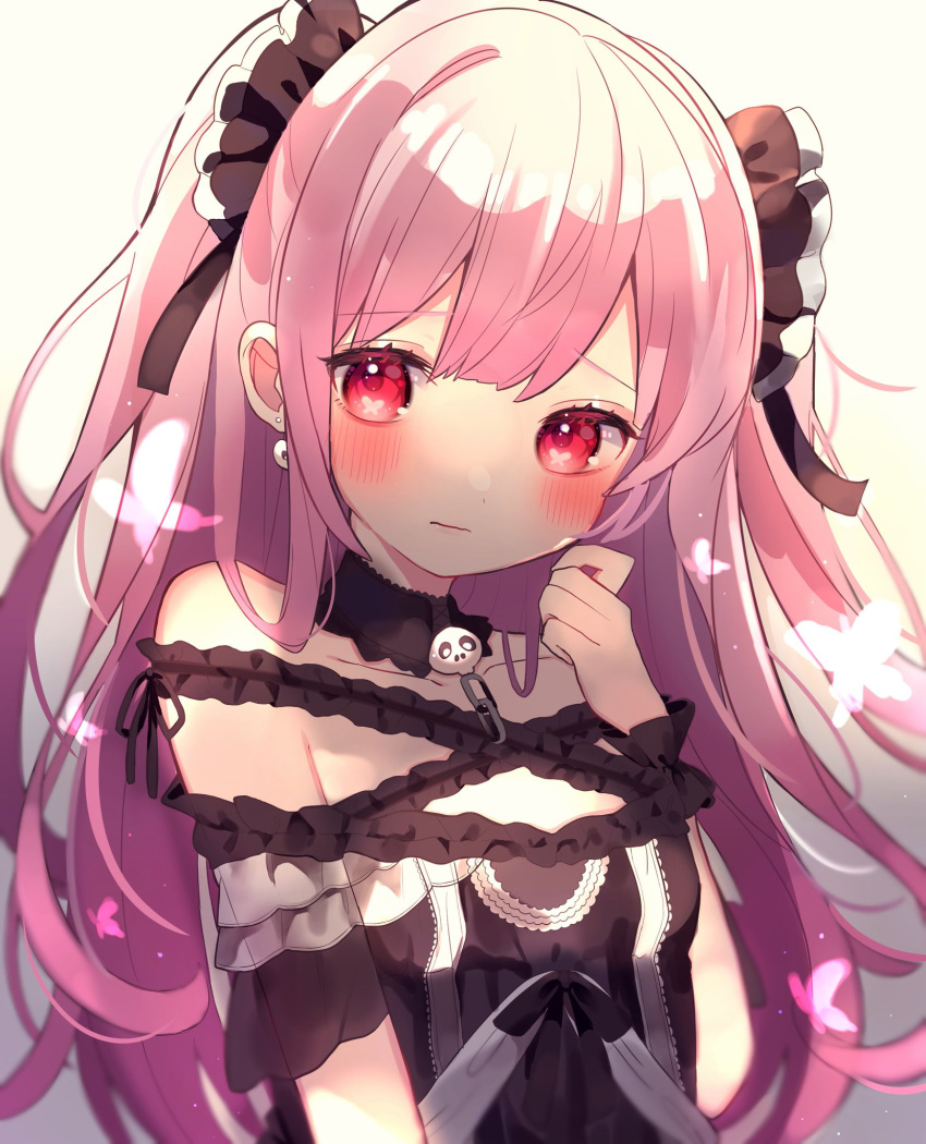 1girl bangs bare_shoulders black_dress blush chain chikuwa_(tikuwaumai_) closed_mouth collarbone dress eyebrows_visible_through_hair hand_up highres hololive long_hair looking_at_viewer off-shoulder_dress off_shoulder pink_hair red_eyes skull solo two_side_up upper_body uruha_rushia very_long_hair virtual_youtuber wrist_cuffs