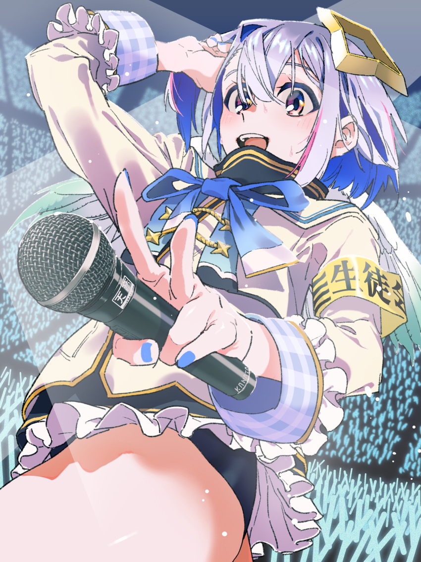 1girl :d absurdres adjusting_hair amane_kanata angel angel_wings armband bike_shorts blue_hair bow foreshortening frills glowstick highres hololive microphone multicolored_hair nail_polish open_mouth sailor_collar school_uniform serafuku short_hair silver_hair smile solo sweat tano_so thighs two-tone_hair v violet_eyes virtual_youtuber wings wrist_cuffs