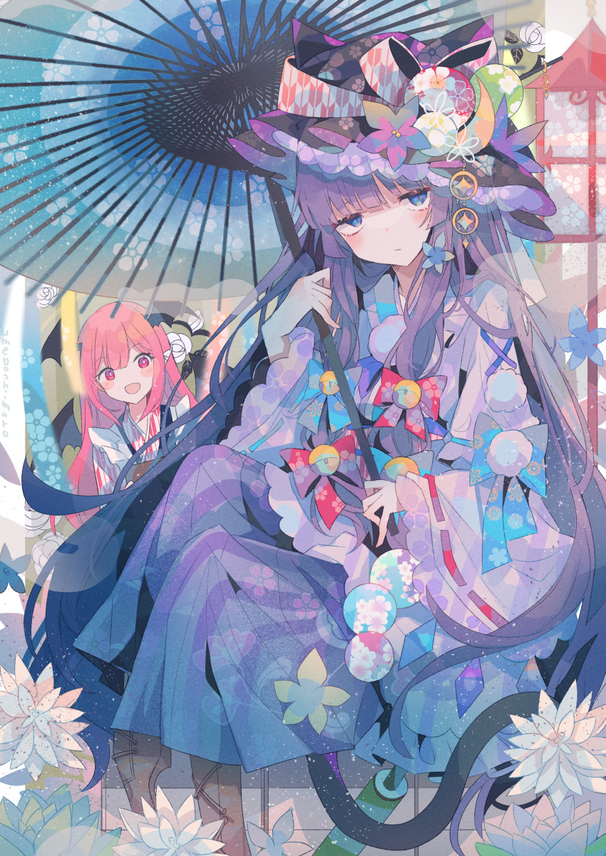 2girls absurdres alternate_costume bangs black_wings blue_bow blue_eyes blunt_bangs bow crescent demon_wings floral_print flower hat hat_flower headphones highres holding holding_umbrella huge_filesize japanese_clothes kimono koakuma lantern long_hair looking_at_viewer multiple_girls oriental_umbrella patchouli_knowledge pointy_ears purple_hair purple_headwear purple_kimono red_bow red_eyes redhead sitting smile striped touhou umbrella umemaro_(siona0908) very_long_hair white_flower wings