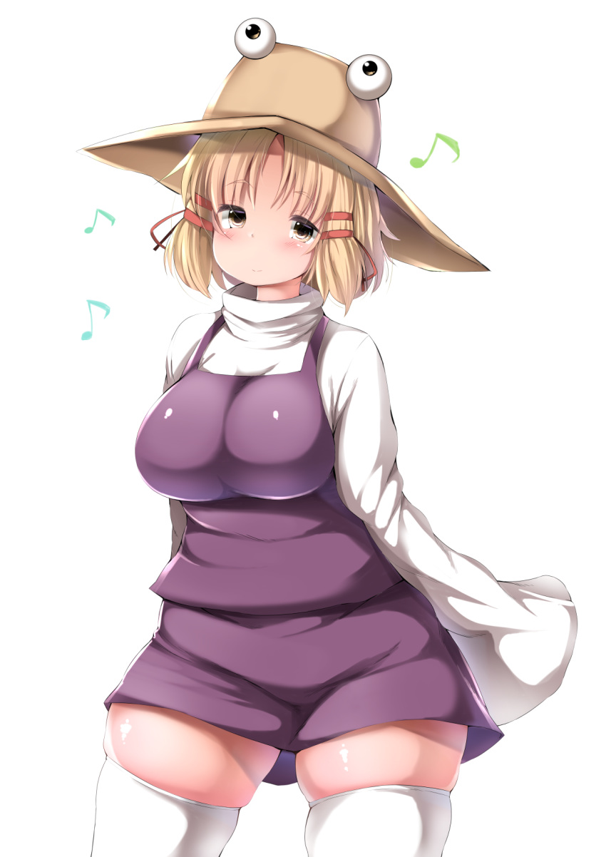 1girl ass blonde_hair breasts commentary_request highres large_breasts looking_at_viewer moriya_suwako musical_note shishi_juuroku short_hair simple_background skindentation smile solo thick_thighs thigh-highs thighs touhou white_background white_legwear yellow_eyes