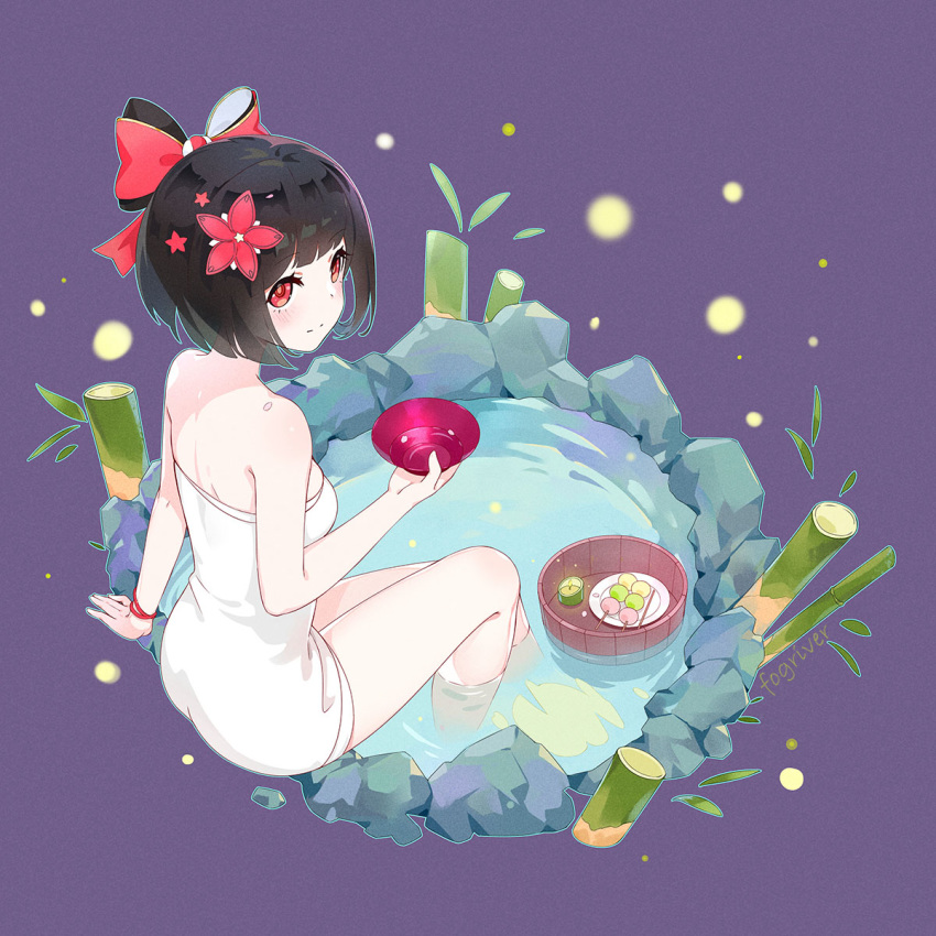 1girl bangs bare_legs bare_shoulders benghuai_xueyuan black_hair character_request cup eyebrows_visible_through_hair fogriver hair_ornament highres holding holding_cup honkai_(series) looking_back red_eyes short_hair sitting smile solo