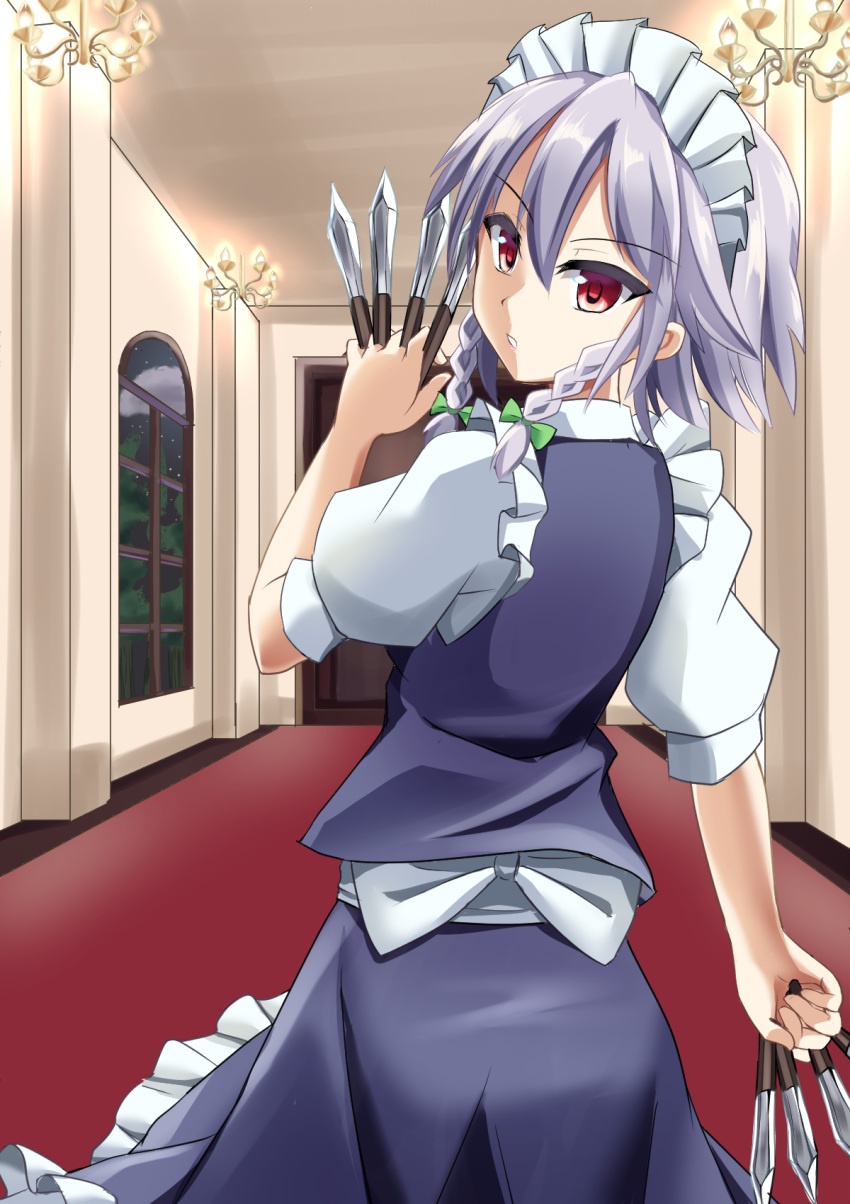 1girl arm_at_side arm_up between_fingers blue_skirt blue_vest braid ceiling_light commentary_request cowboy_shot eyebrows_visible_through_hair from_behind hair_between_eyes hair_ribbon hallway highres holding holding_knife indoors izayoi_sakuya knife looking_at_viewer looking_back maid_headdress night parted_lips partial_commentary puffy_short_sleeves puffy_sleeves red_carpet red_eyes ribbon shirt short_hair short_sleeves silver_hair skirt solo standing touhou tress_ribbon twin_braids vest white_shirt window yasuu_(ezuw3737)