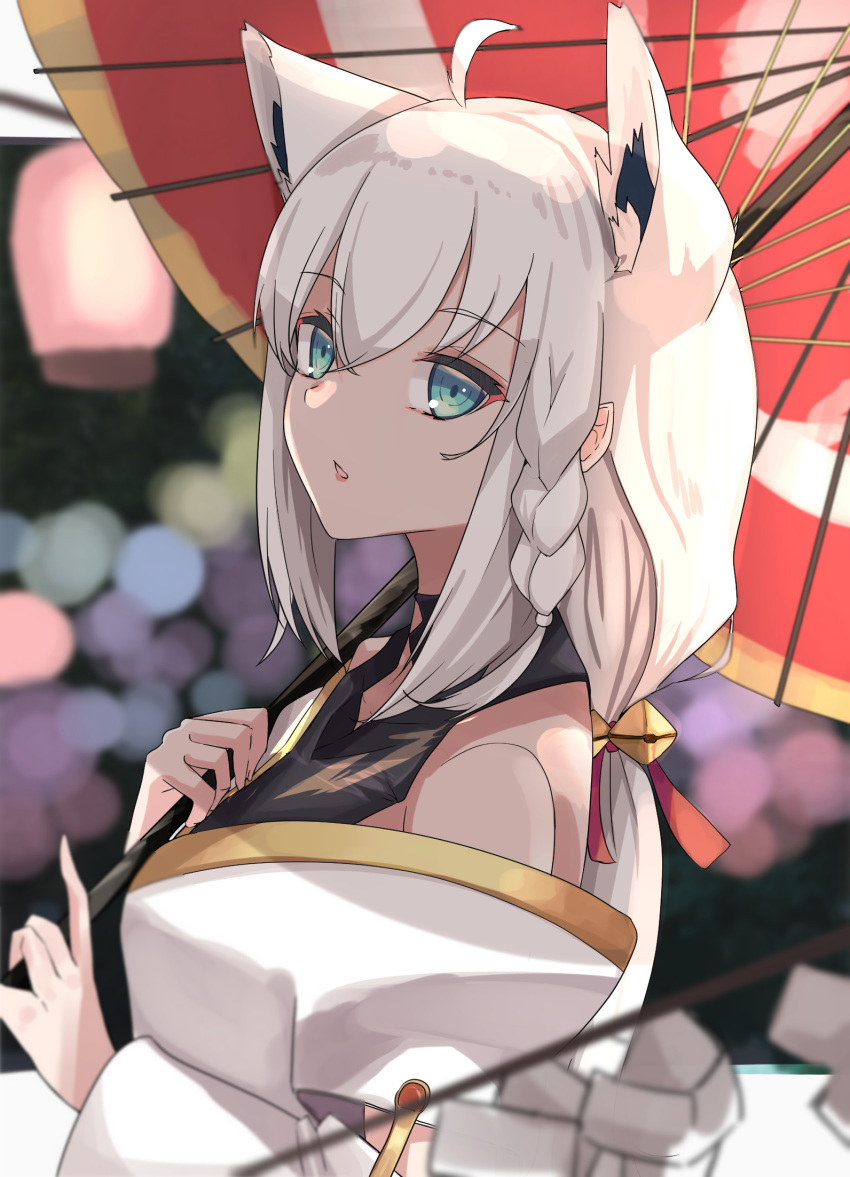 1girl ahoge alternate_costume animal_ears bell blue_eyes blurry blurry_background braid breasts commentary eyebrows_visible_through_hair fox_ears from_side hair_bell hair_between_eyes hair_ornament highres hitachi_sou holding holding_umbrella hololive japanese_clothes kimono lantern long_hair looking_at_viewer medium_breasts off_shoulder open_mouth oriental_umbrella paper_lantern ponytail shirakami_fubuki side_braid silver_hair solo umbrella upper_body virtual_youtuber white_kimono