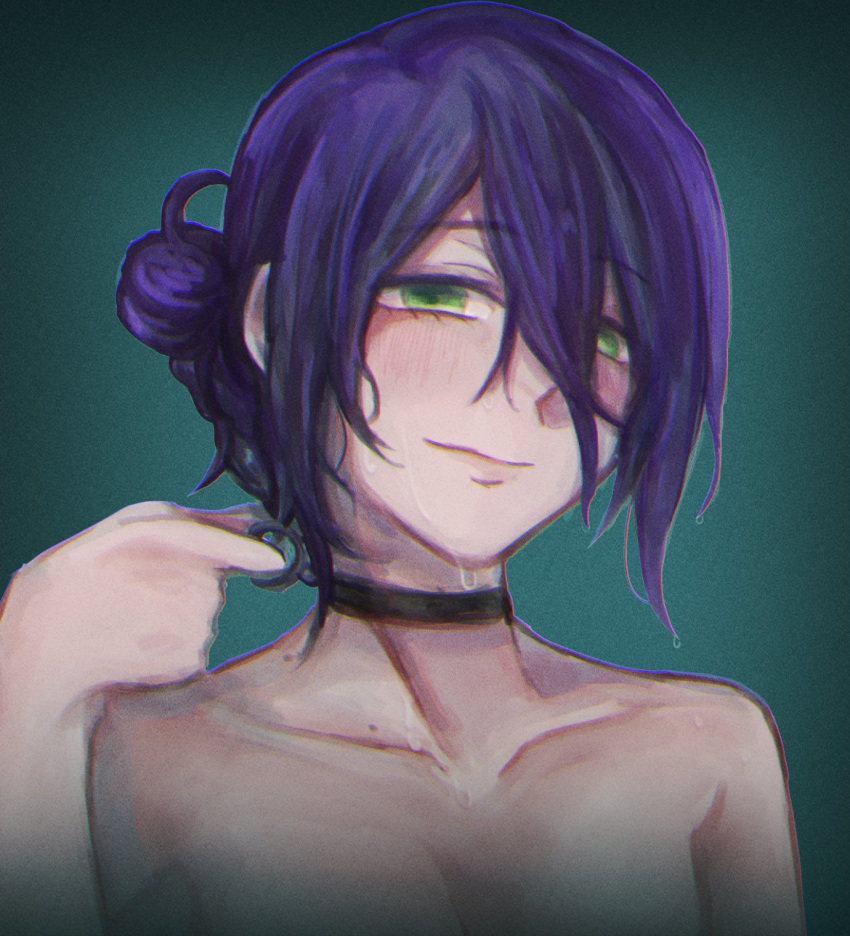 1girl black_choker black_hair black_neckwear blush chainsaw_man choker collarbone eyebrows_visible_through_hair green_eyes grenade_pin hair_bun highres kokochocobaby looking_at_viewer medium_hair mole mole_on_neck multiple_moles nude reze_(chainsaw_man) smile solo tied_hair wet