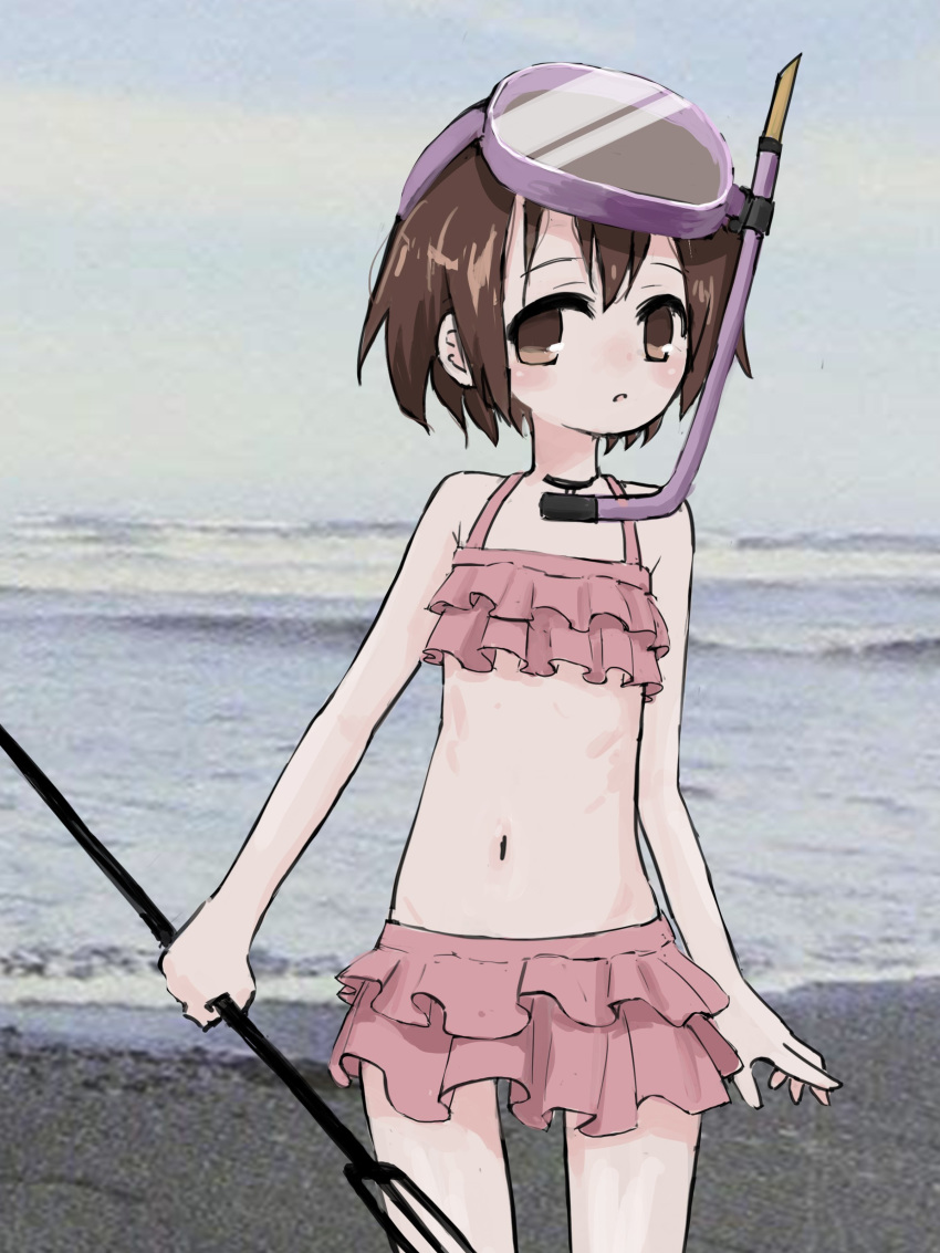 1girl absurdres bikini bikini_skirt brown_eyes brown_hair cowboy_shot diving_mask frilled_bikini frills harpoon highres holding kill_me_baby looking_at_viewer nadegata navel ocean oribe_yasuna parted_lips photo_background pink_bikini snorkel solo standing swimsuit